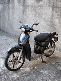Aprilia scarabeo