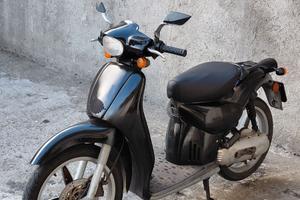 Aprilia scarabeo