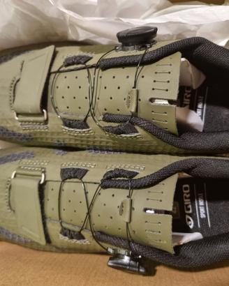 ABBIGLIAMENTO BICICLETTA