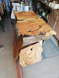 Taglieri in legno di olivo