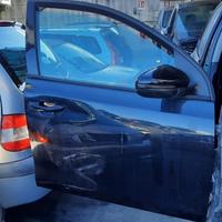 VOLKSWAGEN GOLF 6 - PORTA ANTERIORE DESTRO