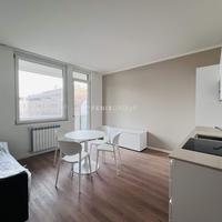 TRILOCALE RISTRUTTURATO con POSTO AUTO