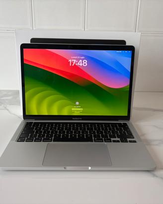 MacBook pro 13” M2