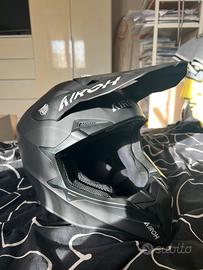 CASCO AIROH WRAAP NUOVO