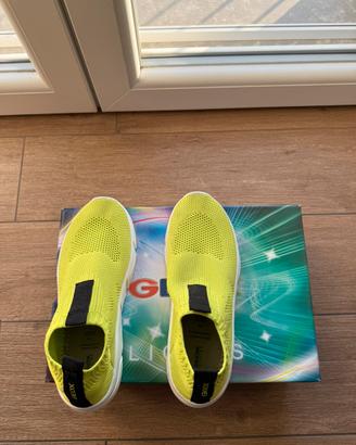 Scarpe Geox n.34 usate da bimbi
