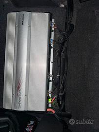 Amplificatore phonocar