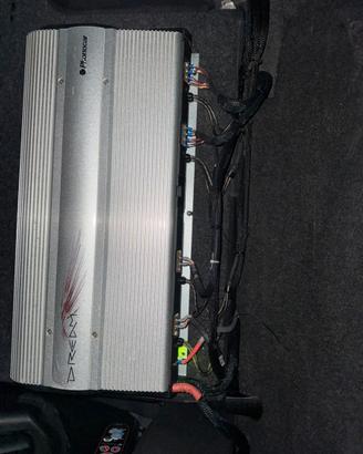 Amplificatore phonocar