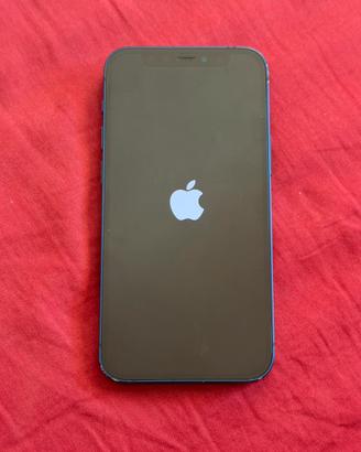 iPhone 12 mini con 3 vetrini