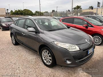 RENAULT Mégane 1.5 dCi 110 CV Dynamique