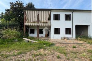 CASA SEMINDIPENDENTE A CARTURA