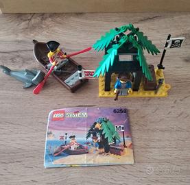 LEGO 6258 LEGO PIRATES SMUGGLER'S SHANTY