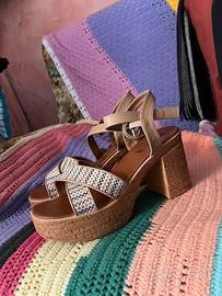 Sandali con tacco marroni