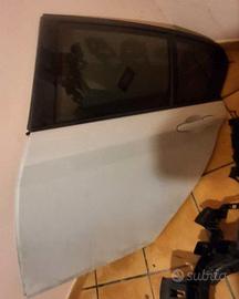 sportello porta posteriore sx bmw serie uno f20