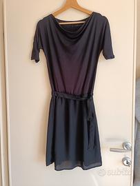 Vestito nero con cintura