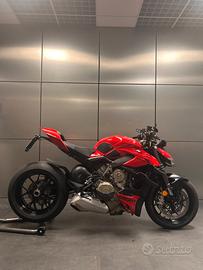 DUCATI STREETFIGHTER V4 - 2024