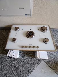 Piano cottura a gas SMEG 