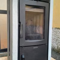 stufa a legna nordica extraflame Ester bii