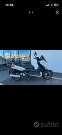 Yamaha Xmax 250i