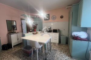 3 LOCALI A MALNATE
