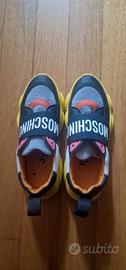 scarpe moschino