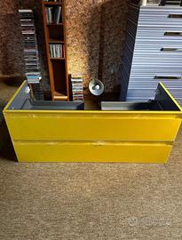 Mobile bagno sospeso con lavabo