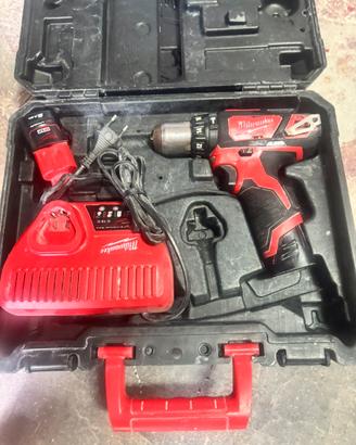 Avvitatore Milwaukee m12