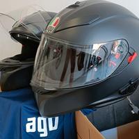 coppia di caschi AGV k3 con possibilità nterfono