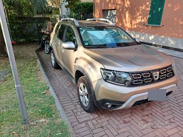 auto usata,tenuta benissimo.