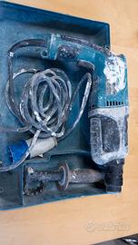 TASSELLATORE MAKITA HR 2470