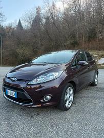 Ford fiesta titanium a gpl