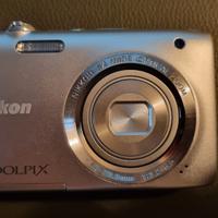 Nikon Coolpix S2800 fotocamera compatta