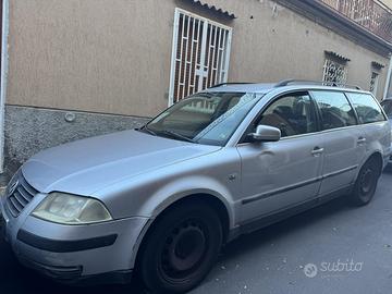 Volkswagen Passat Variant 1.9 Tdi 101Cv 2001