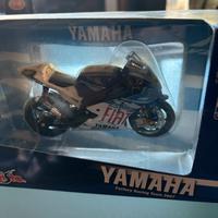 Modellino Yamaha 2007 (Maisto)