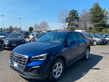 Audi Q2 35 TDI quattro S tronic Business