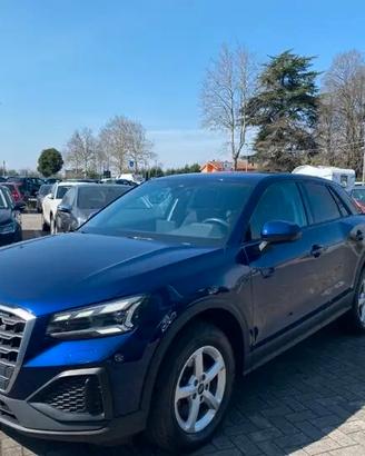 Audi Q2 35 TDI quattro S tronic Business