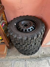 Gomme + cerchi Panda 141 4x4