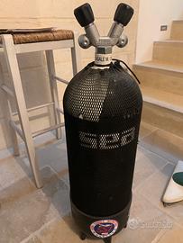 Bombola sub seac pari al nuovo con libretto 15lt