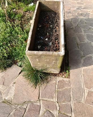 Fioriere da giardino in cemento
