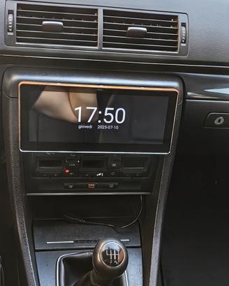 autoradio touch screen