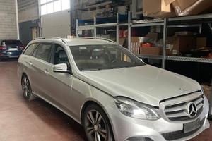 Mercedes e 250 4 matic  Motore rumoroso