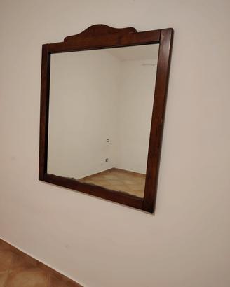 Tavolino e specchio 