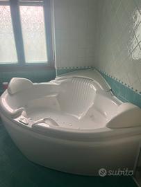 Vasca idromassaggio