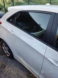 Porta posteriore dx HYUNDAI I30 del 2015