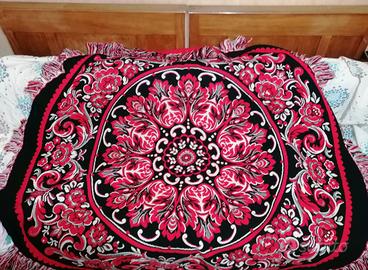 coperta abruzzese con cuscini