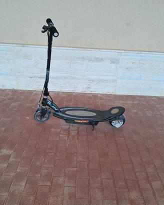 monopattino elettrico 