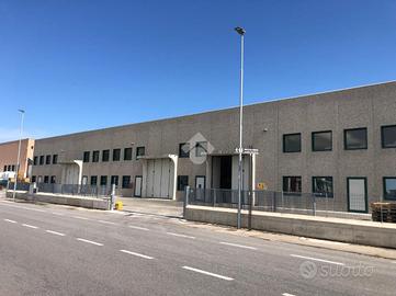 CAPANNONE A CASTIGLIONE DELLE STIVIERE