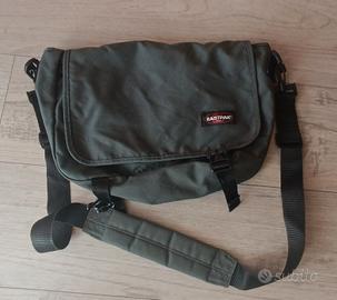Borsa tracolla Messenger Eastpak