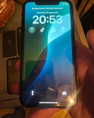 Iphone xr 64 gb. Batteeia nuova grado A