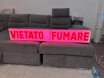 Insegna luminosa VIETATO FUMARE ANNI 70/80