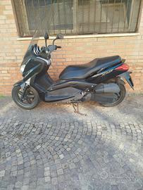 xmax125